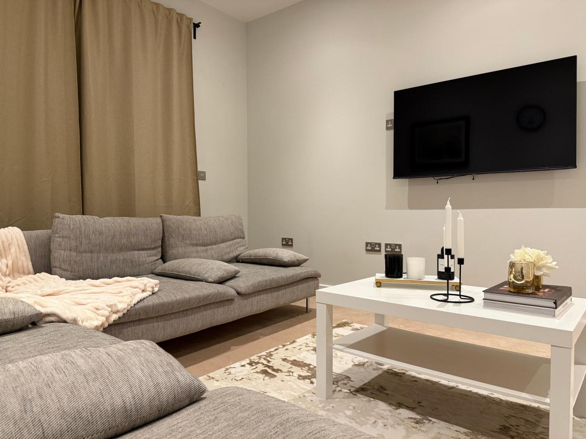 Baycroft House Appartement Londen Buitenkant foto