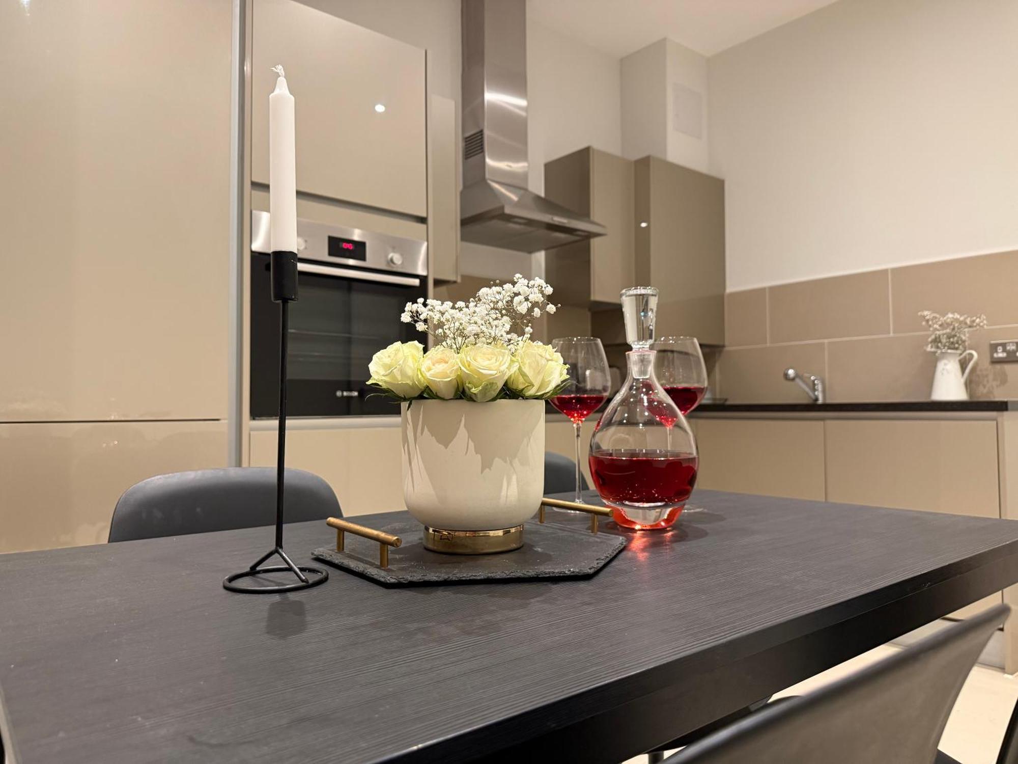 Baycroft House Appartement Londen Buitenkant foto